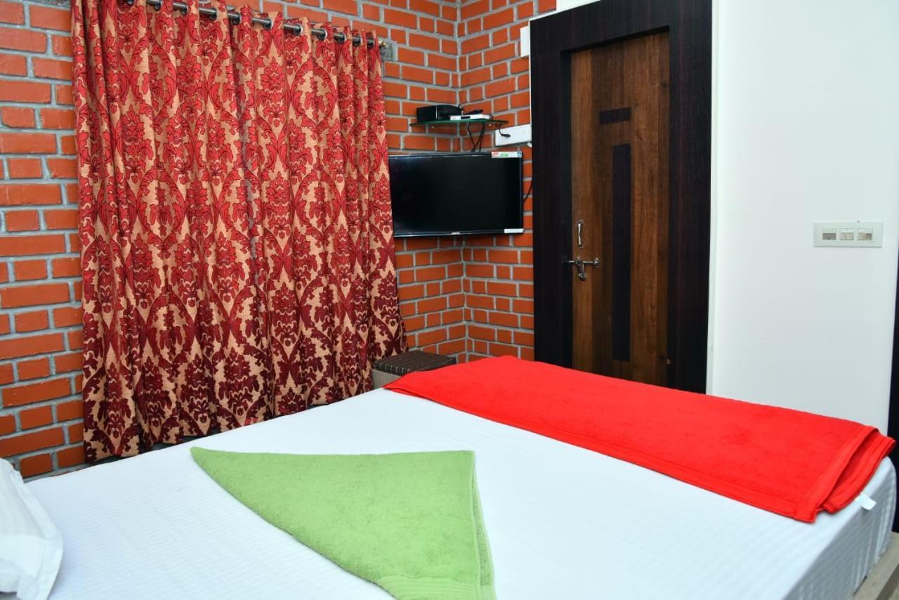 Mango Tree Homestay Hampi Exterior photo